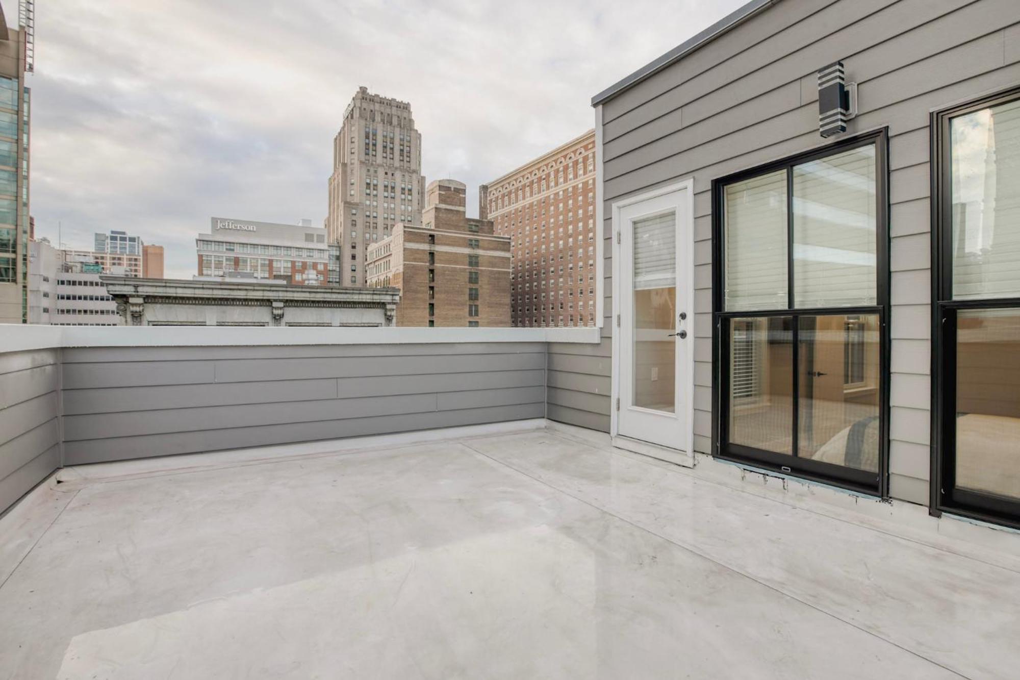 One Sky Loft Hotel Philadelphia